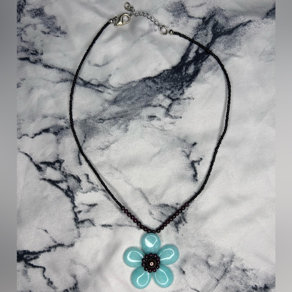 The Purple Door The Jennifer Necklace PDN-70-F Chalcedony